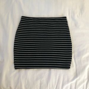 Super cute stripped skirt from Zara